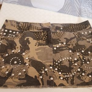 Army print beaded mini skirt lined